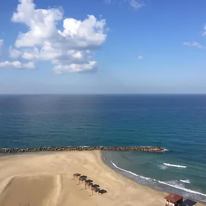 דירה Carmel Beach, חיפה